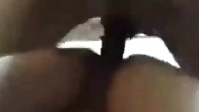 الزلمة ناك كس الكوسبلاير عن قرب وطيزها الطرية