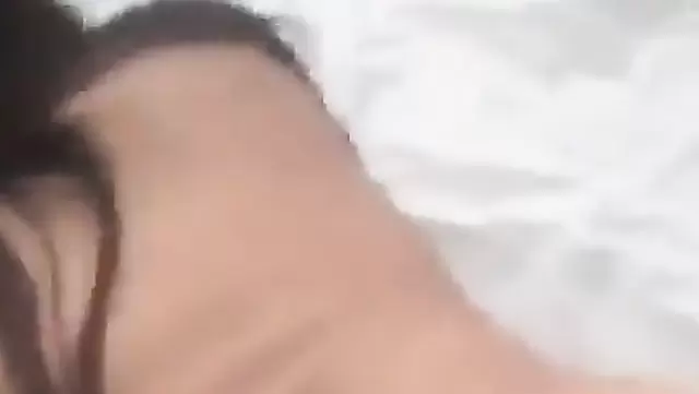 بنت كازاخستانية صدرها كبير بتتناك من صاحبها اللي نار وعايز ينيكها.